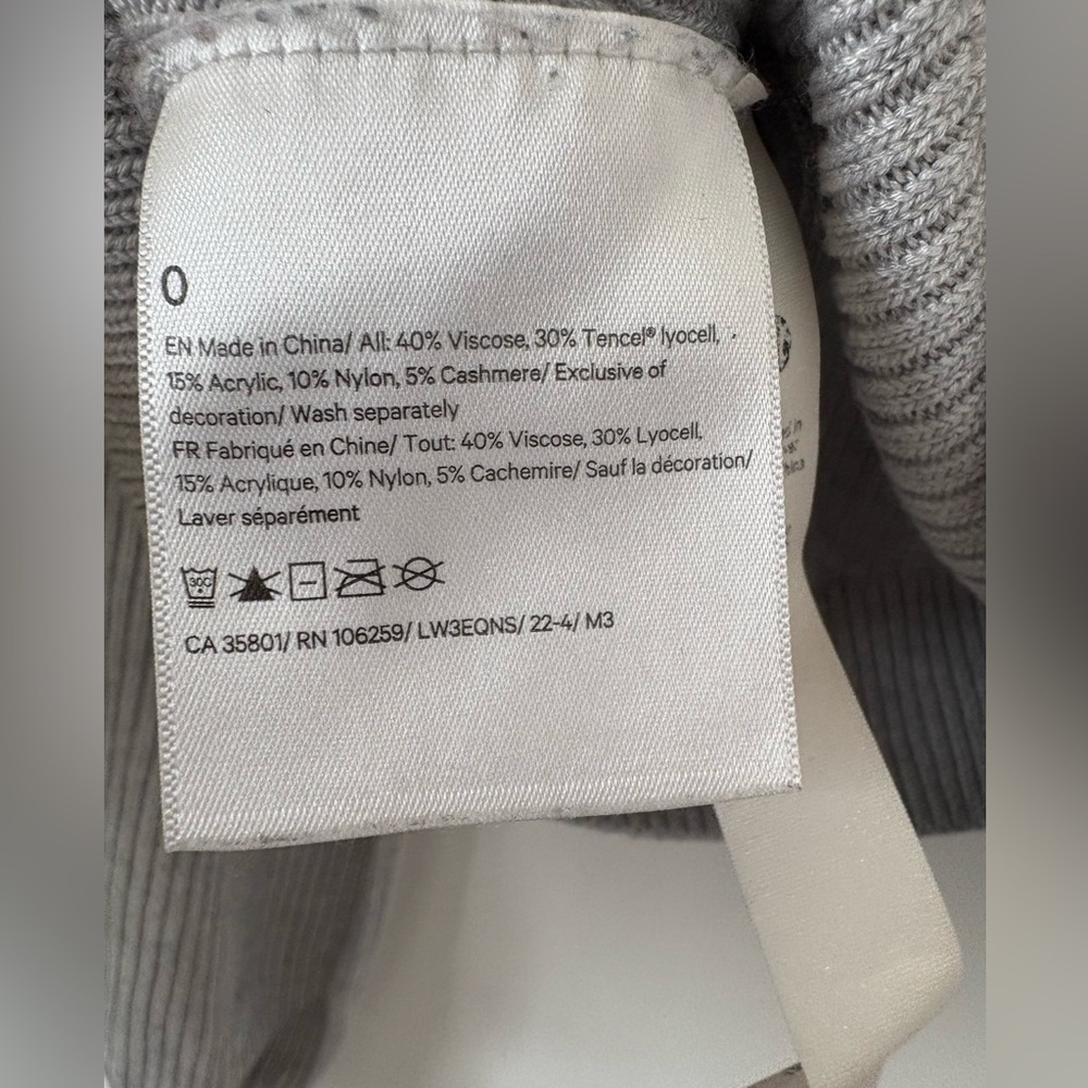 lululemon athletica Gray Crew Neck teenage athletic Sweater SZ:0 - Picture 3 of 8